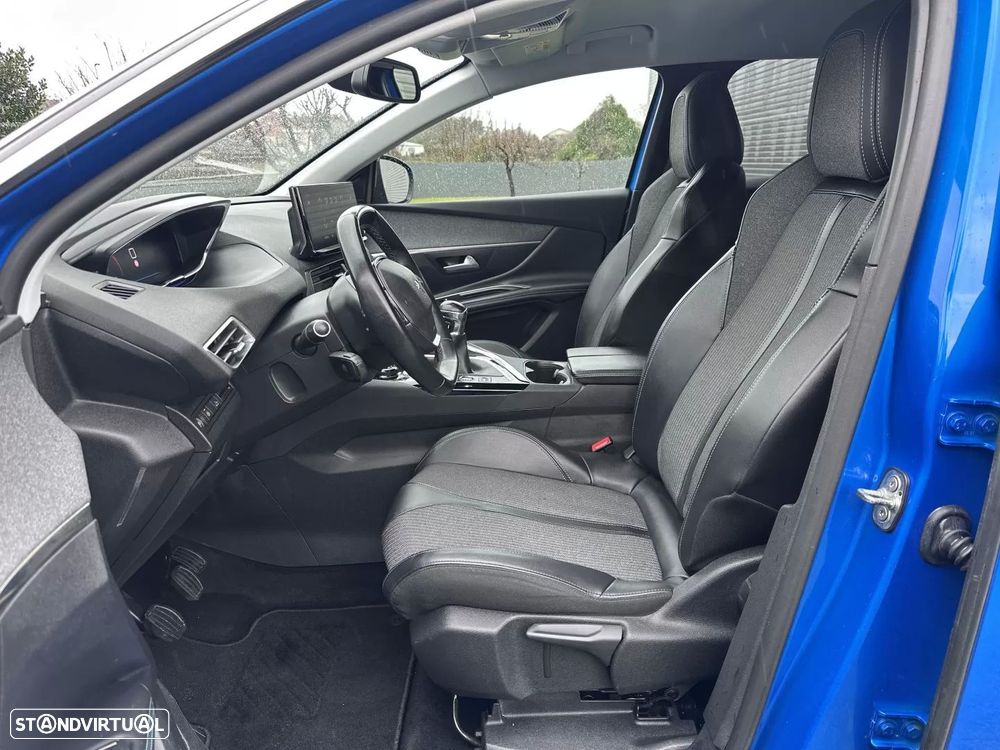 Peugeot 3008 PureTech 130 Stop & Start GPF Allure Pack - 33