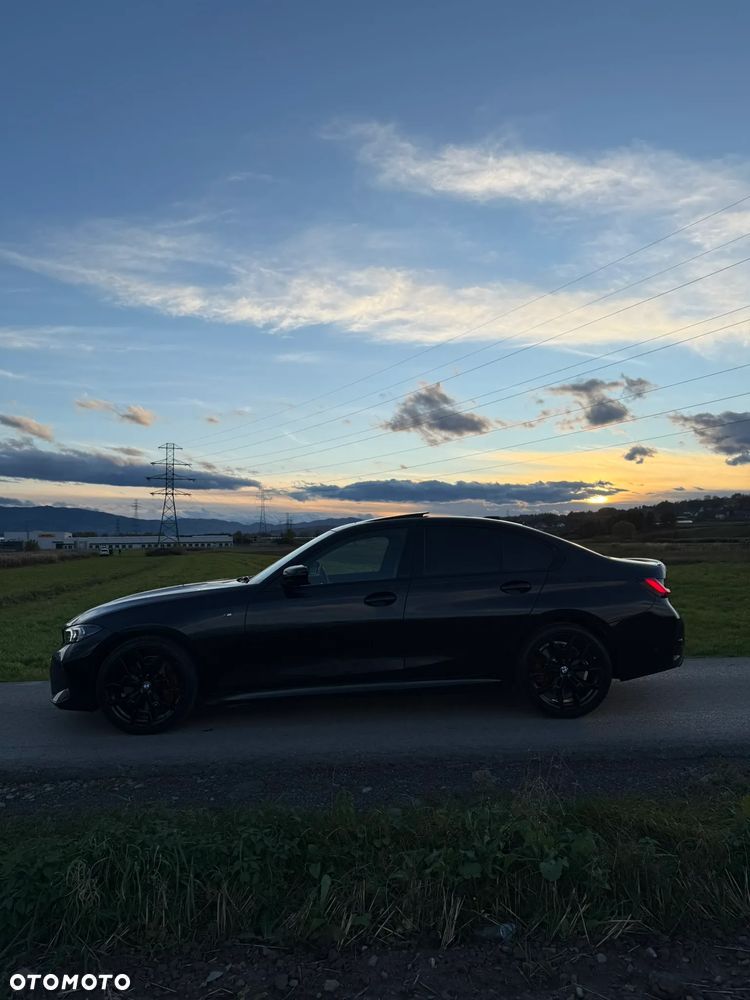 BMW Seria 3 330i xDrive M Sport - 26