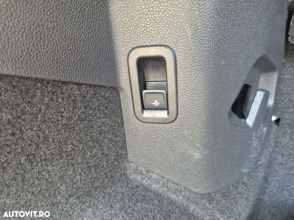 Volkswagen Golf 1.4 eHybrid OPF DSG GTE - 31