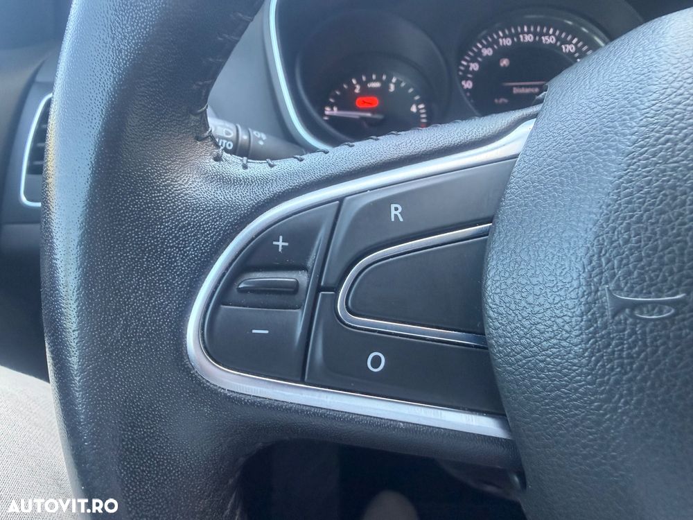 Renault Megane Blue dCi 116 EDC Intens - 23