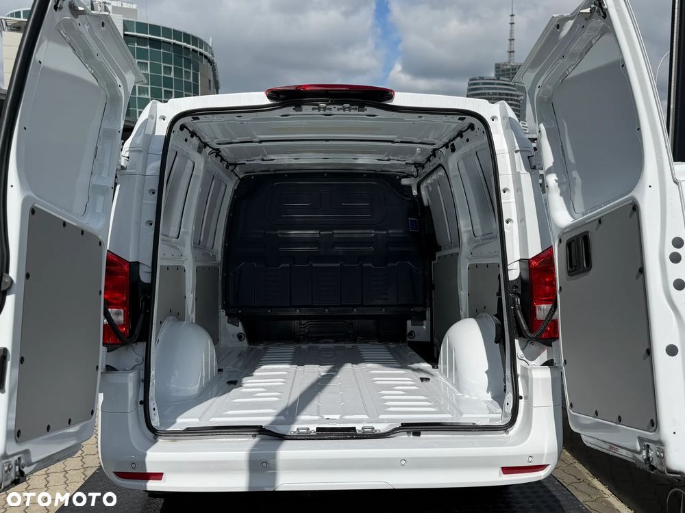 Mercedes-Benz Vito - 2