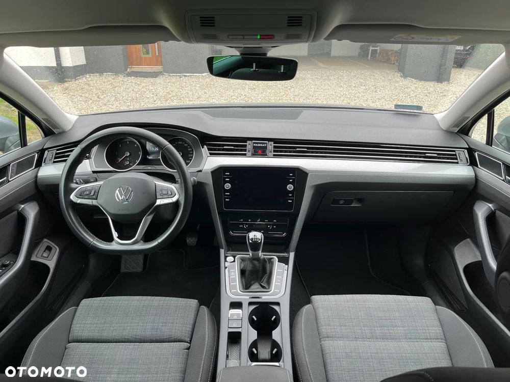 Volkswagen Passat 2.0 TDI EVO Business - 8