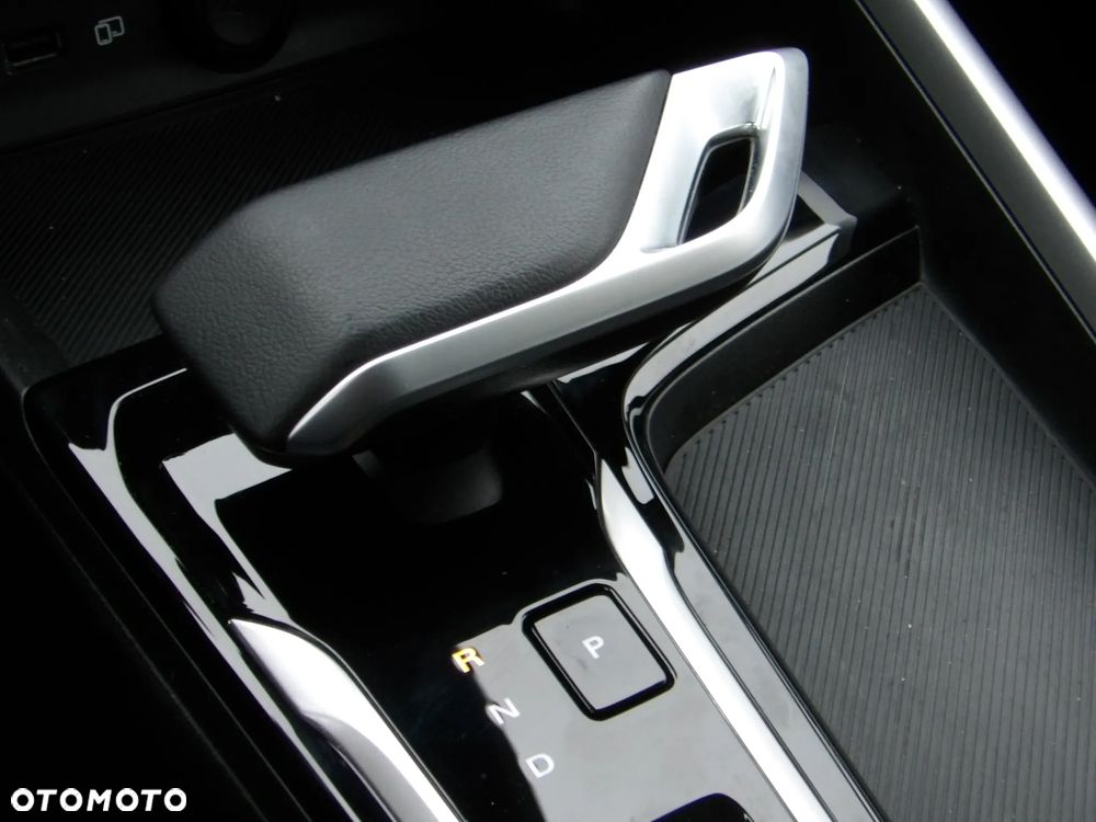 MG ZS 1.5 HEV+ Exclusive - 31