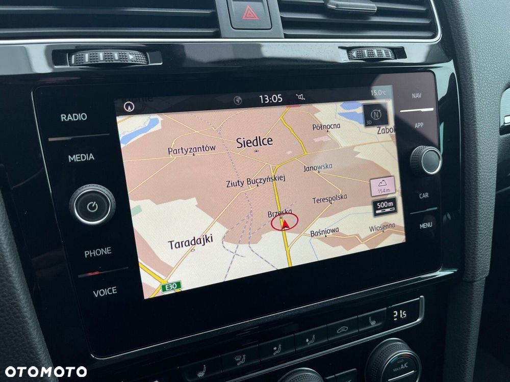 Volkswagen Golf Variant 1.5 TSI BMT Evo Highline DSG - 24