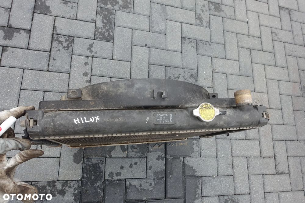 CHŁODNICA WODY TOYOTA HILUX 2.5 D4D 98-05r. 422172-6860 - 5
