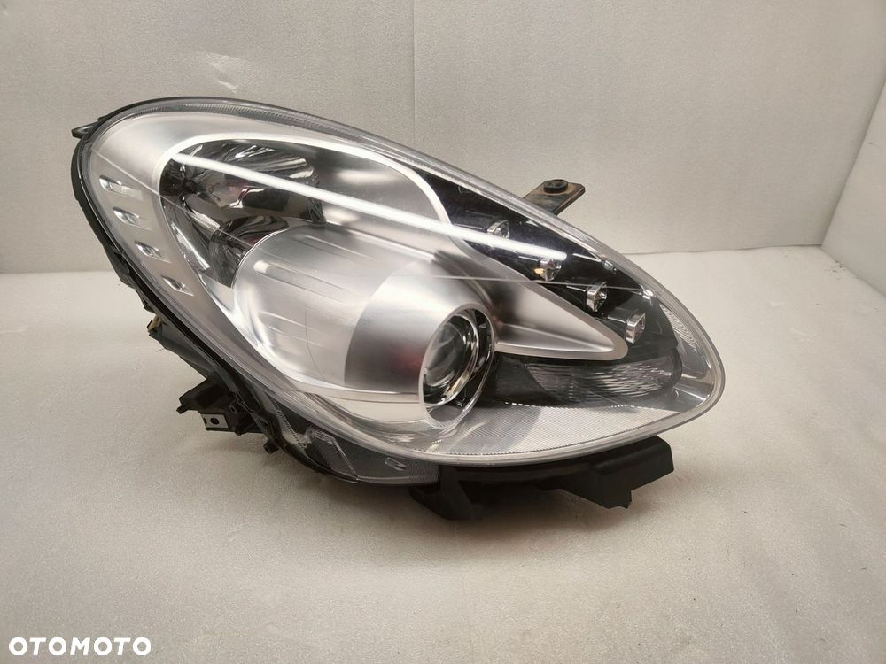 ALFA ROMEO GIULIETTA SOCZEWKA Z LED LAMPA PRAWY PRZÓD - 1