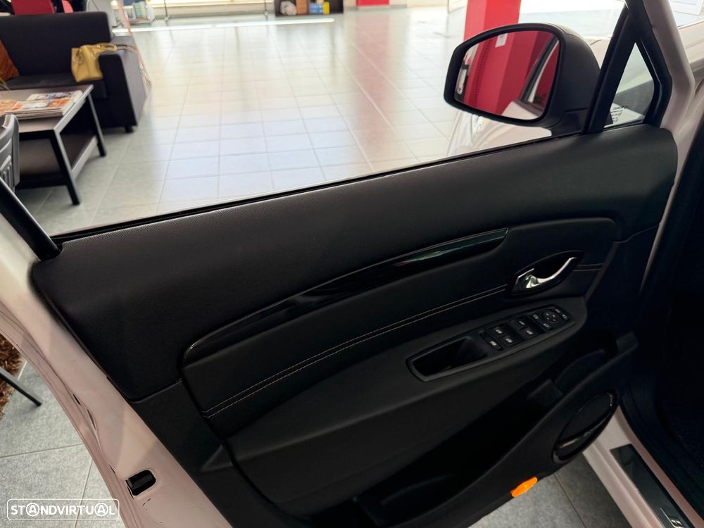 Renault Grand Scénic Energy dCi 110 S&S Bose Edition - 12