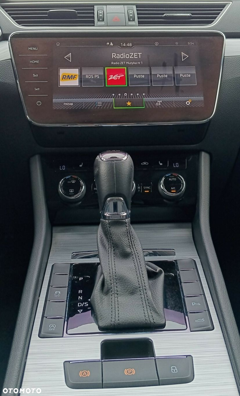 Skoda Superb 2.0 TDI SCR Ambition DSG - 19