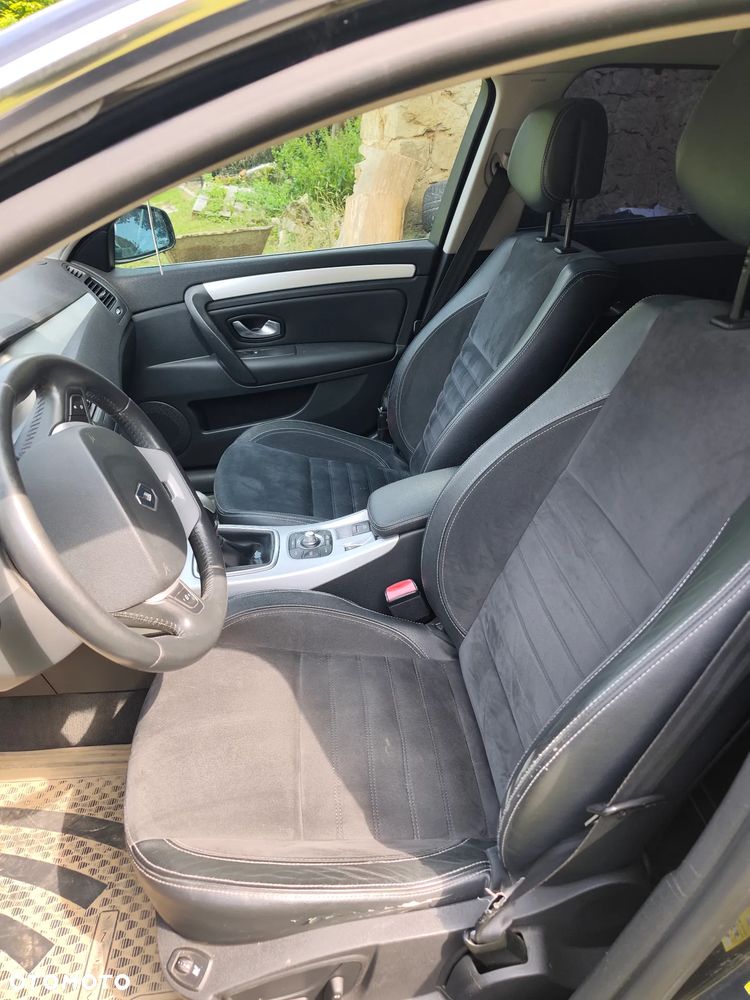 Renault Laguna 2.0 Authentique - 8