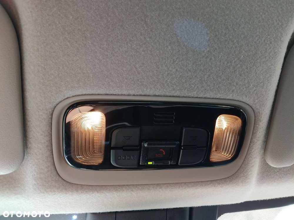 Toyota Yaris 1.5 Comfort - 22