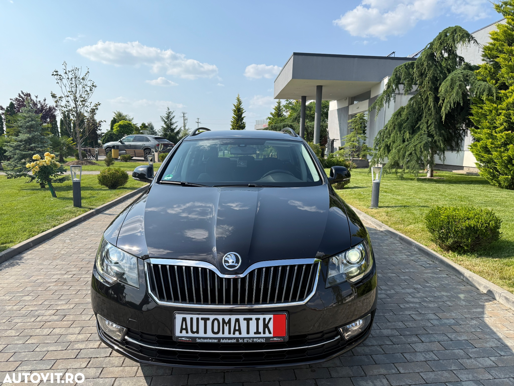 Skoda Superb 2.0 TDI DSG Elegance - 5