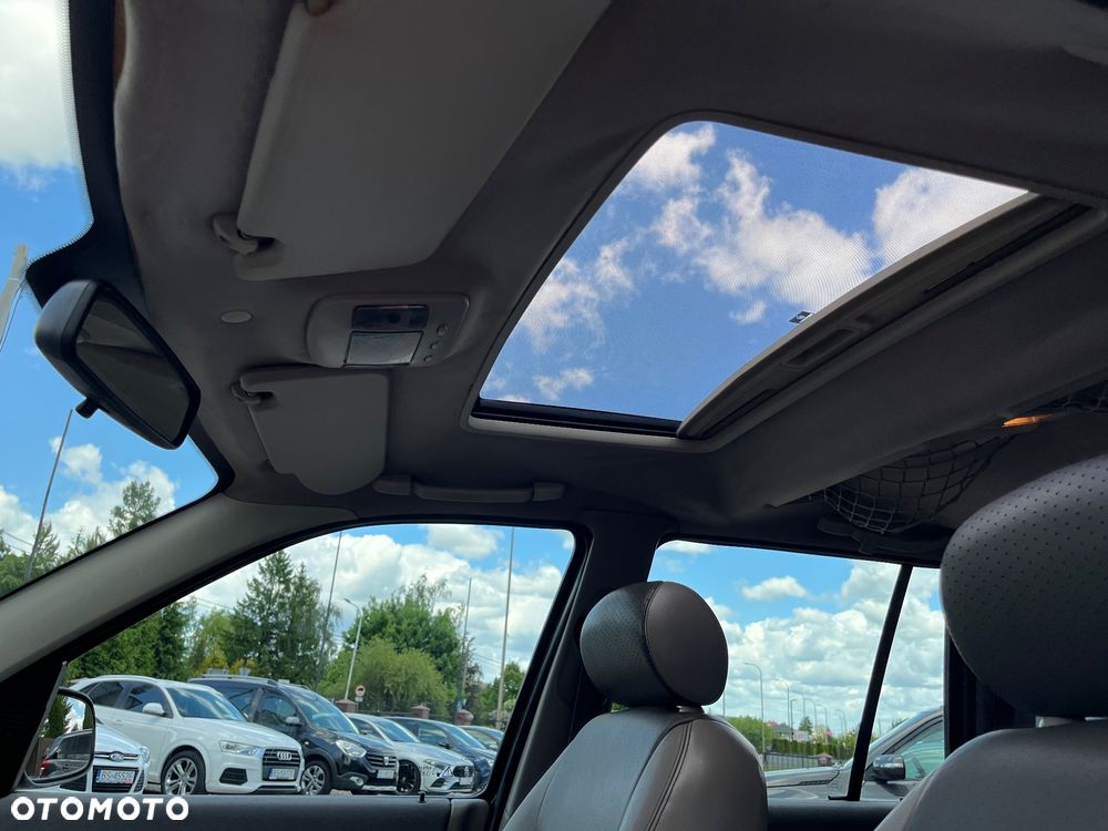 Land Rover Freelander - 24