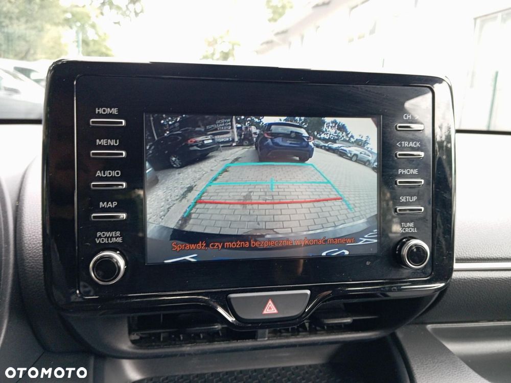 Toyota Yaris 1.5 Comfort CVT - 18