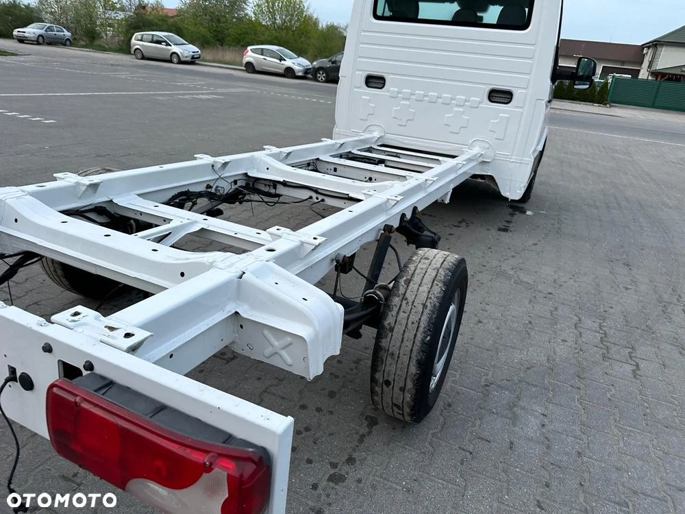 Volkswagen Crafter - 8