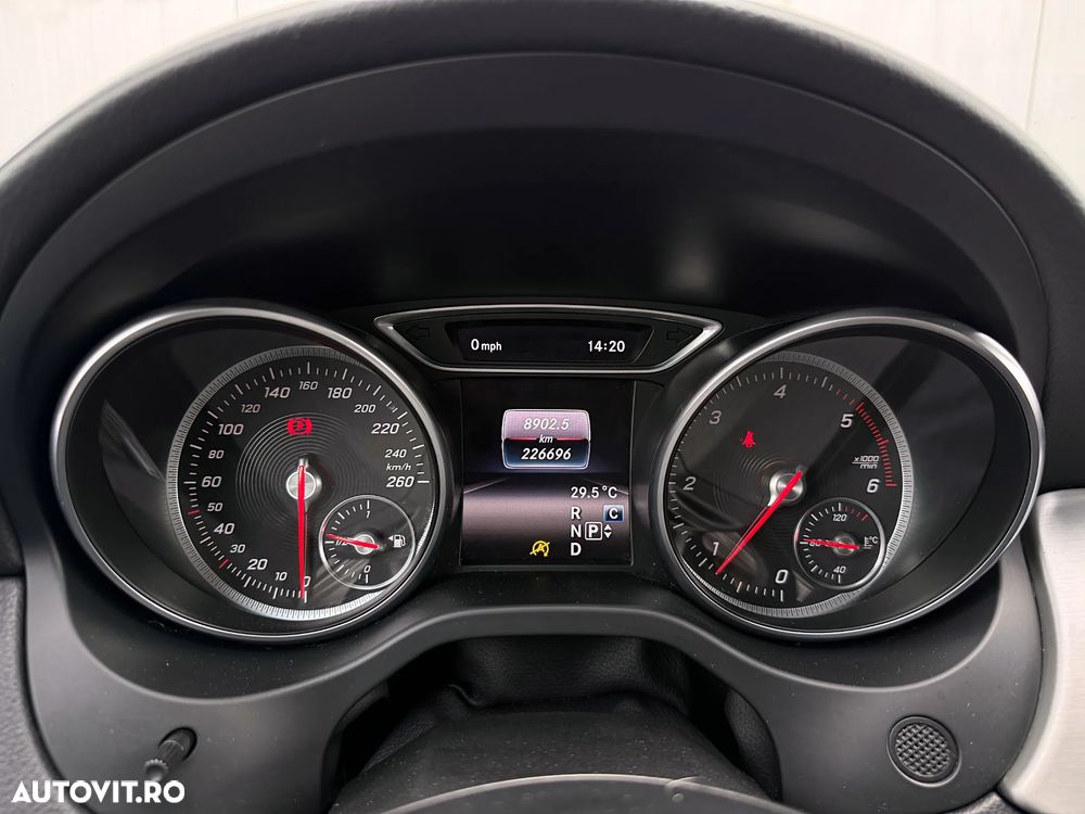 Mercedes-Benz CLA 220 d 7G-DCT AMG Line - 12