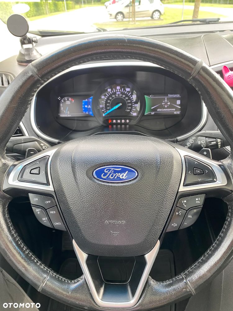 Ford Edge - 14