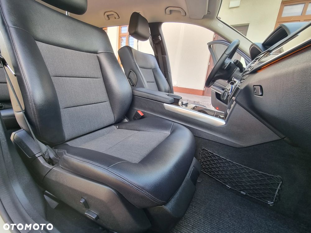 Mercedes-Benz Klasa E 200 CDI 7G-TRONIC - 31