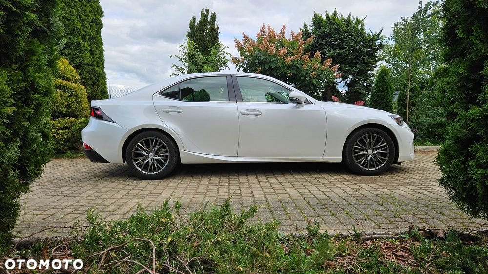 Lexus IS 200t Elegance - 23