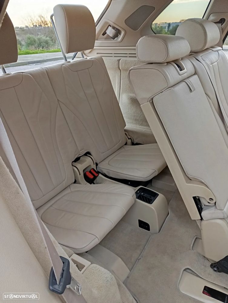 BMW X5 25 d sDrive Comfort 7L - 30