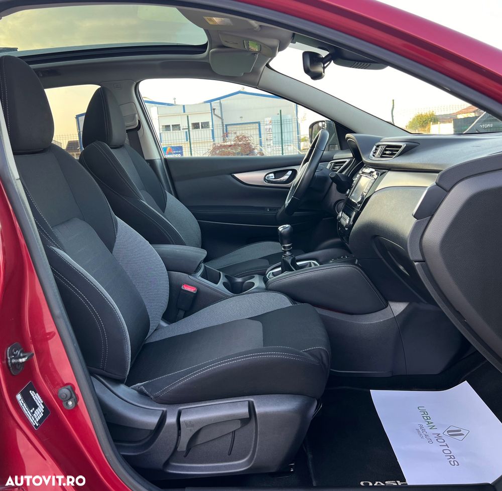 Nissan Qashqai 1.6 DCI TEKNA - 13