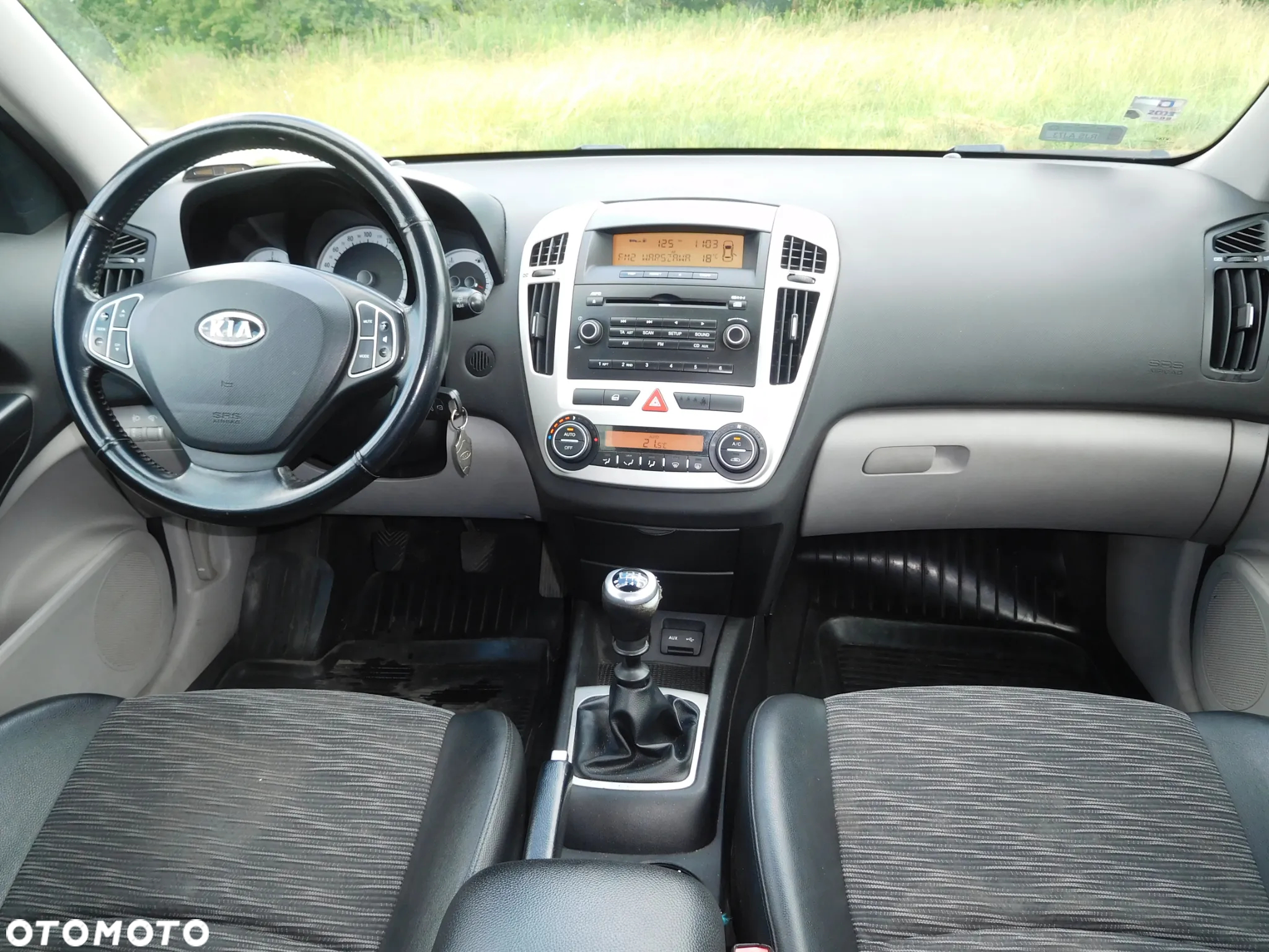 Kia Ceed Cee'd 2.0 crdi Comfort + - 10