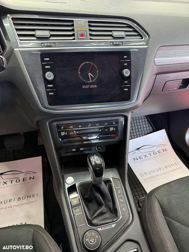 Volkswagen Tiguan 2.0 TDI 4Mot DSG Elegance - 14