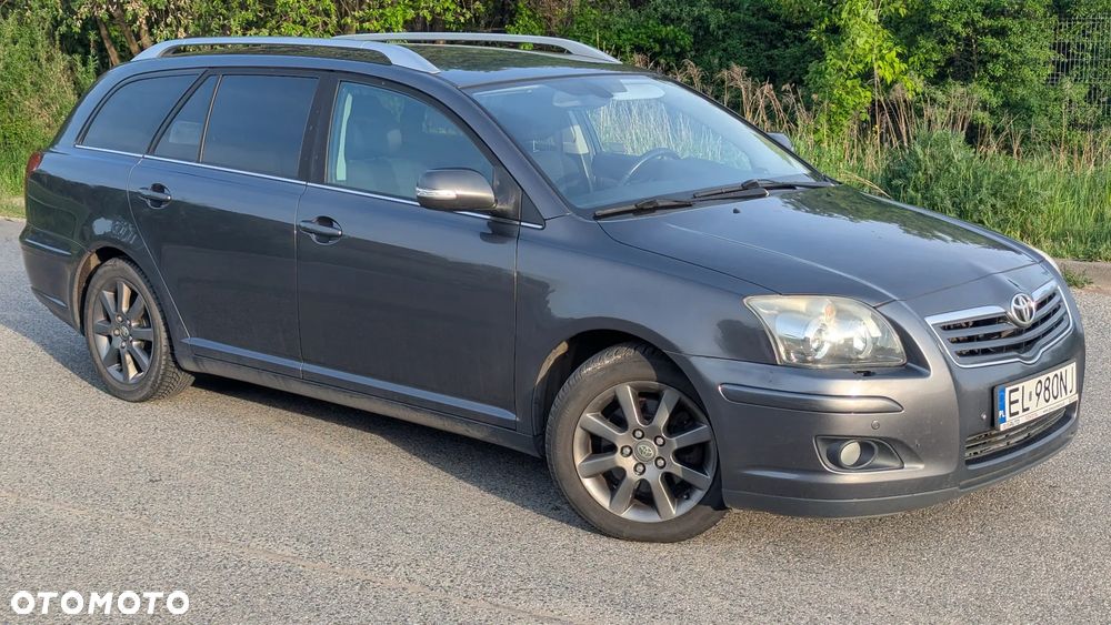 Toyota Avensis 2.2 D-4D Sol Plus - 4