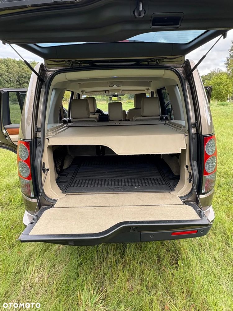 Land Rover Discovery IV 2.7D V6 HSE - 24