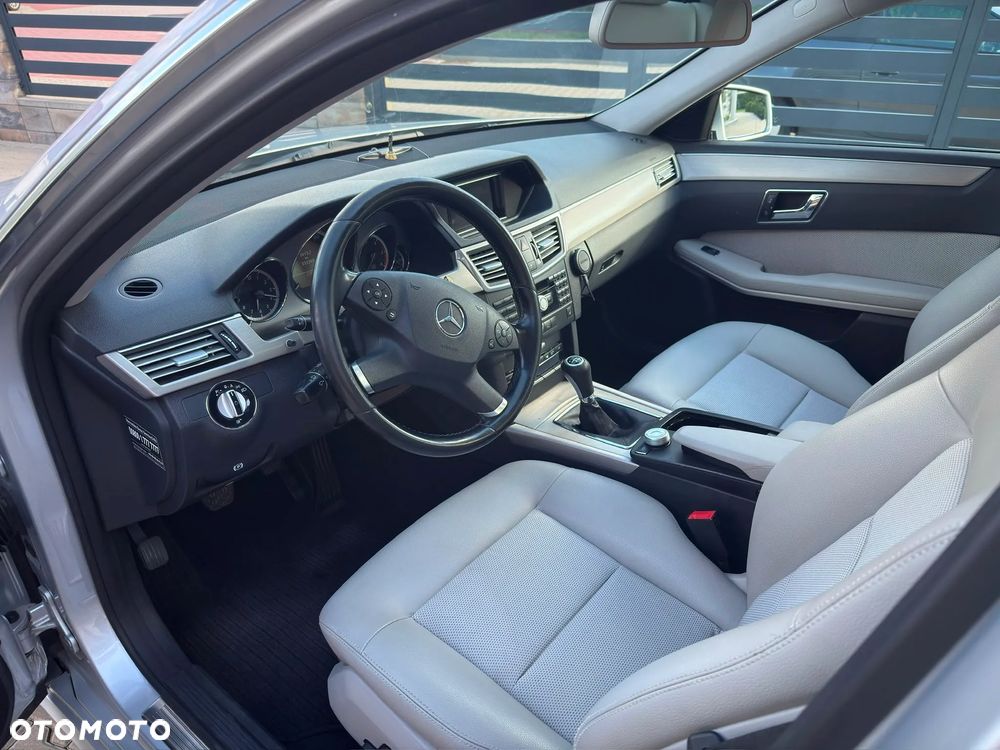 Mercedes-Benz Klasa E 250 CDI DPF BlueEFFICIENCY Avantgarde - 6