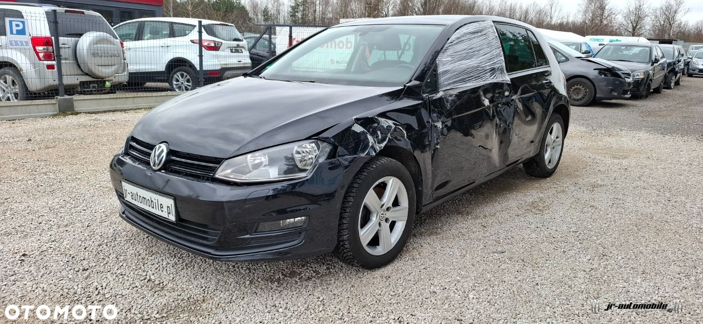 Volkswagen Golf - 5