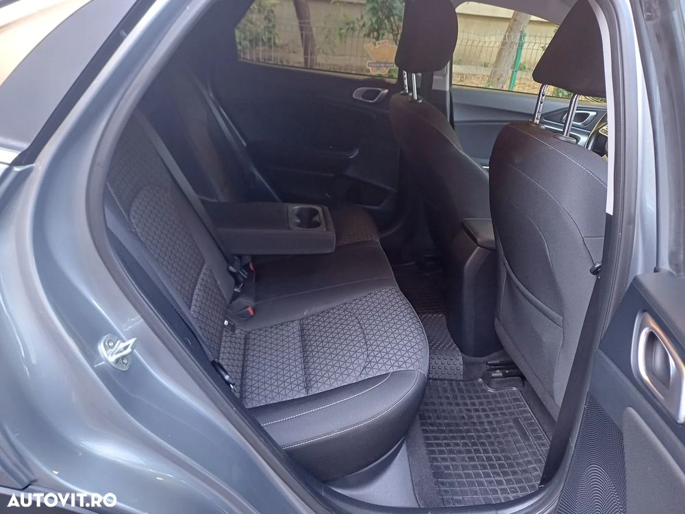 Kia XCeed 1.0 T-GDI 6MT City - 12