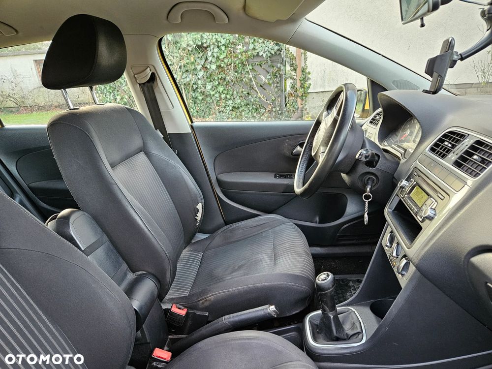 Volkswagen Polo 1.4 16V Highline - 15