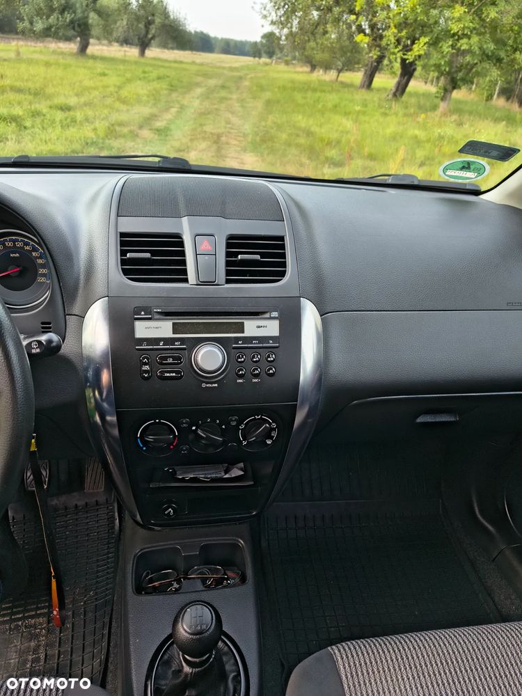 Fiat Sedici 1.6 16V 4x2 Pop - 10
