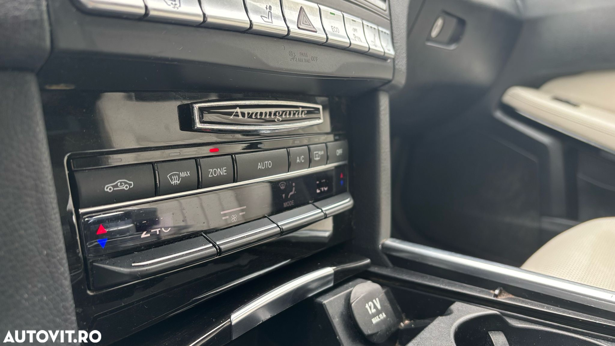 Mercedes-Benz E 220 BlueTEC BlueEFFICIENCY 7G-TRONIC Edition Avantgarde - 10