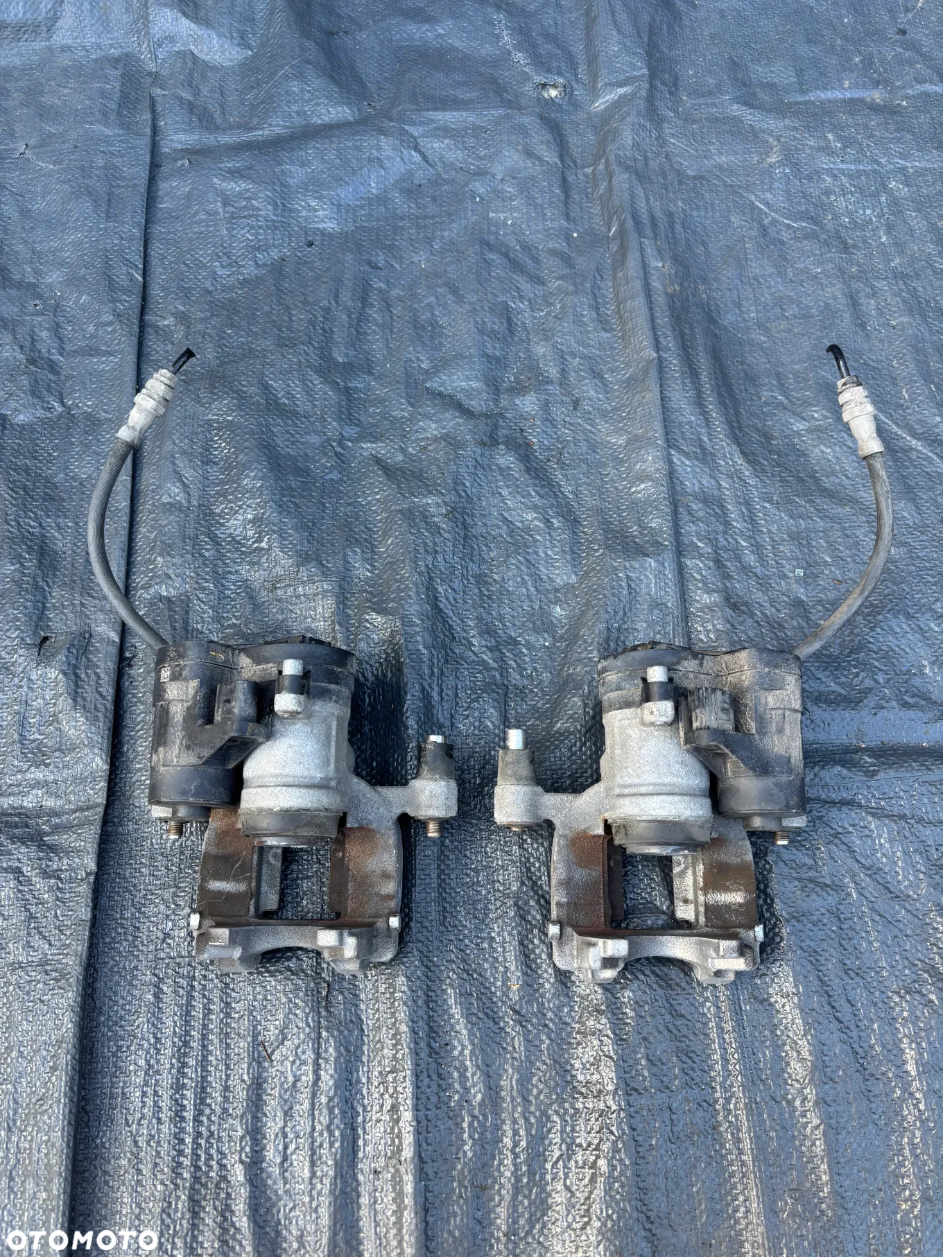 Vw golf VII sportsvan zacisk hamulcowy tył elektryczny 5Q0615406 5Q0615405 - 4