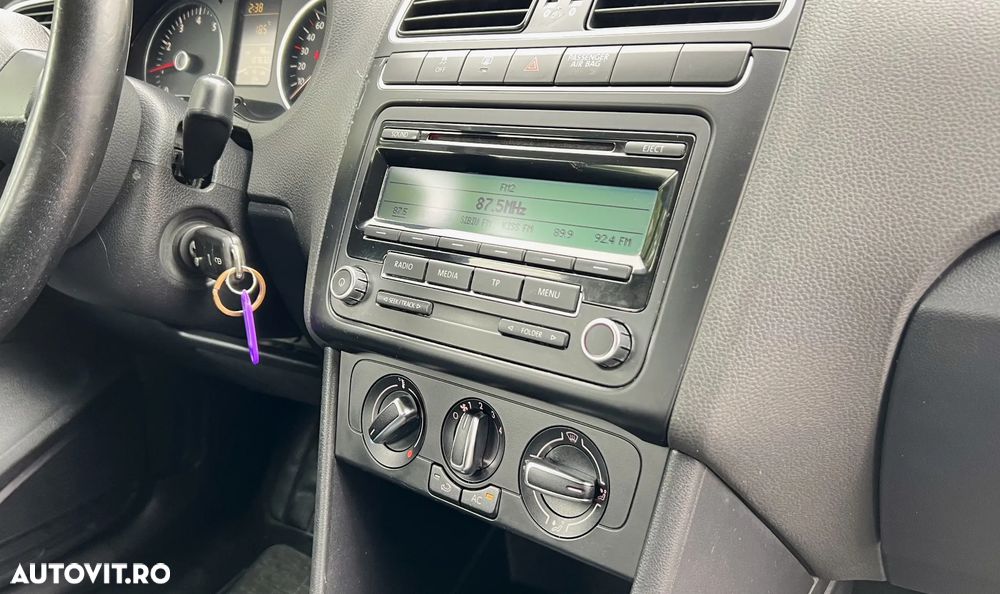 Volkswagen Polo 1.2 Tour Edition - 11