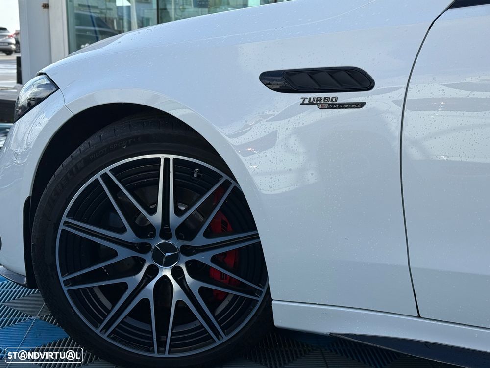 Mercedes-Benz C 63 AMG S E Performance Speedshift MCT9G - 12