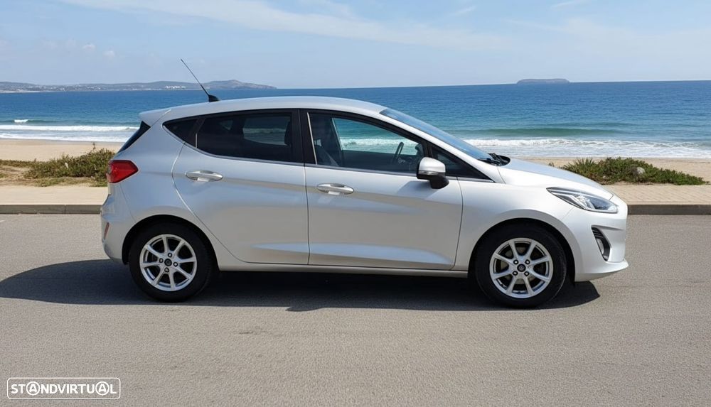 Ford Fiesta 1.0 EcoBoost S&S TITANIUM - 6