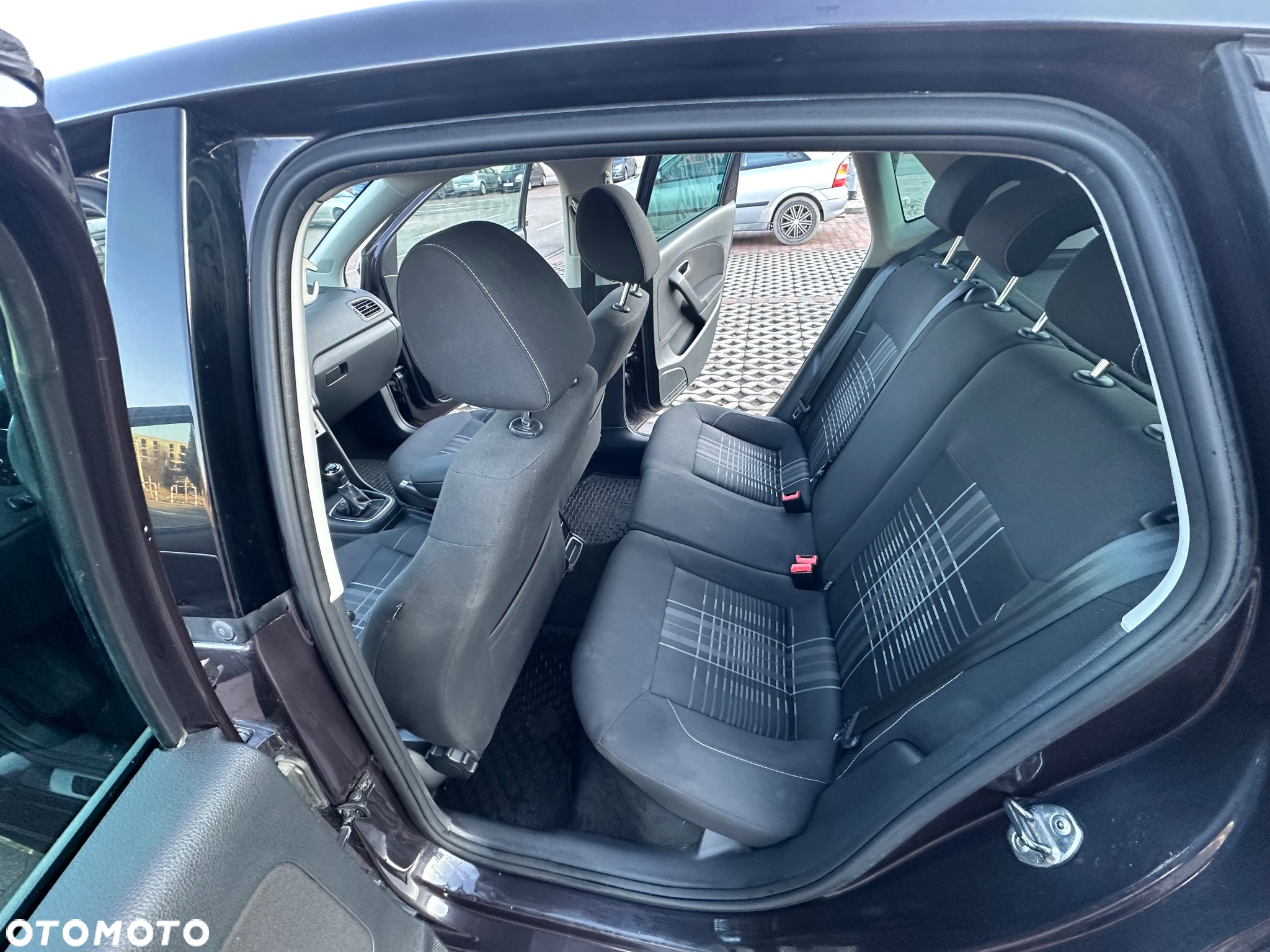 Volkswagen Polo - 11