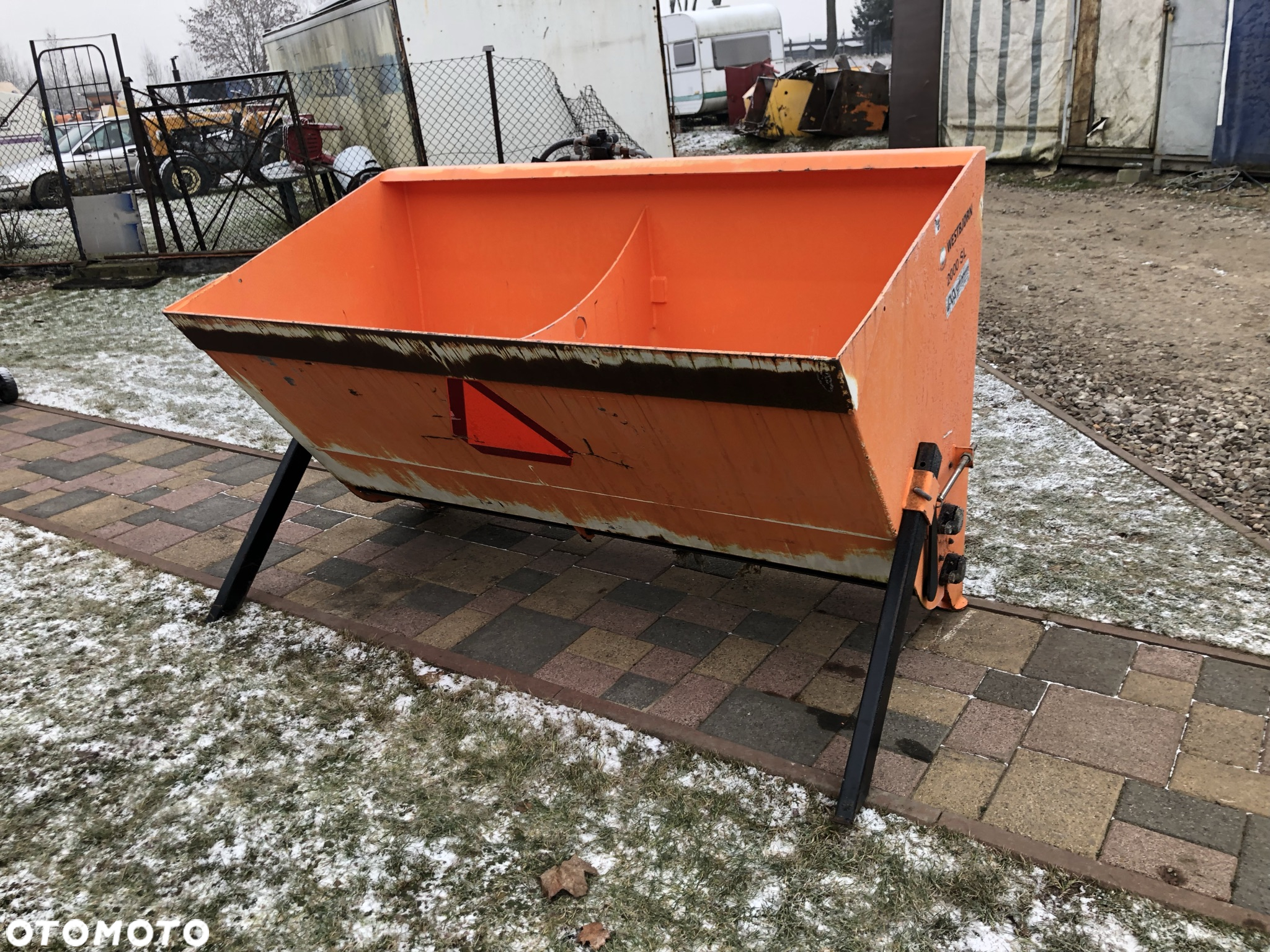 Hydromann Podwieszana Piaskarka Solarka zimowe utrzymanie Epoke posypywarka - 19