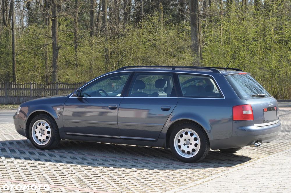 Audi A6 Avant 2.5 TDI - 2