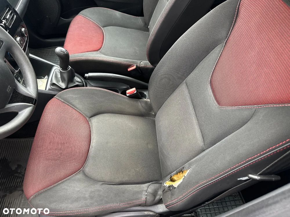 Renault Clio 1.2 16V 75 LIMITED - 23