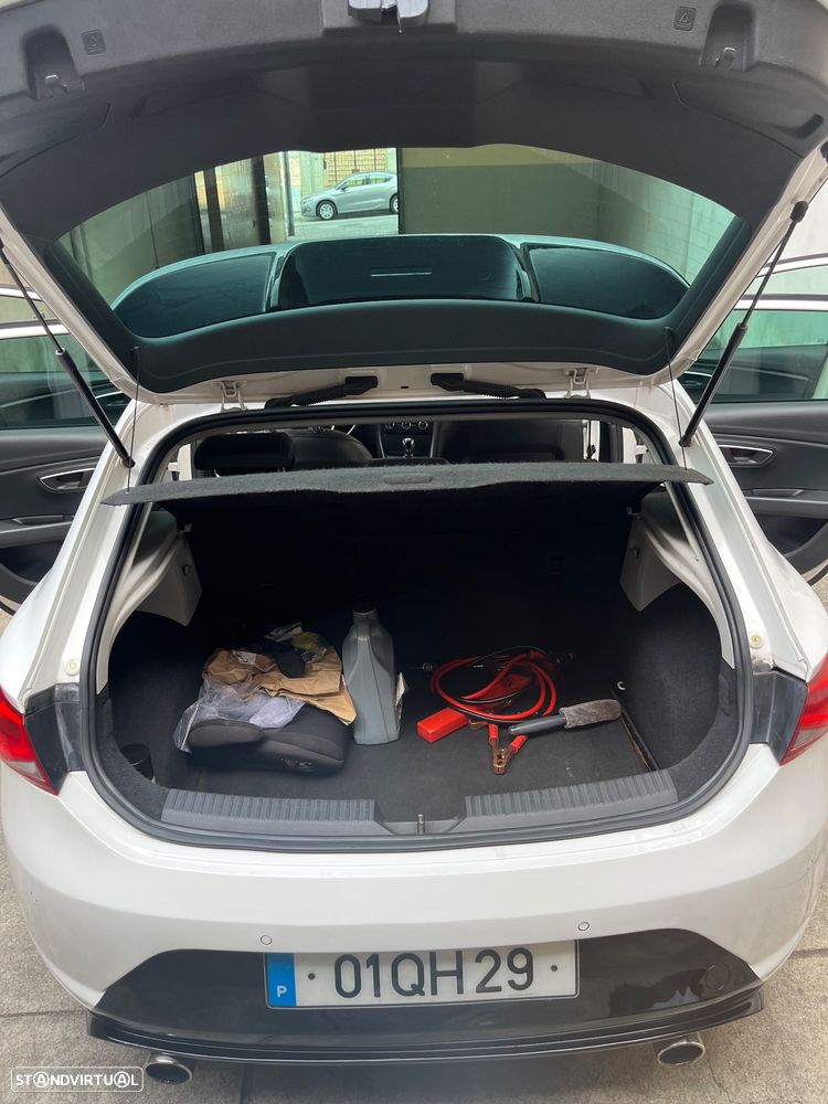SEAT Leon 1.6 TDI DPF Ecomotive Style - 36