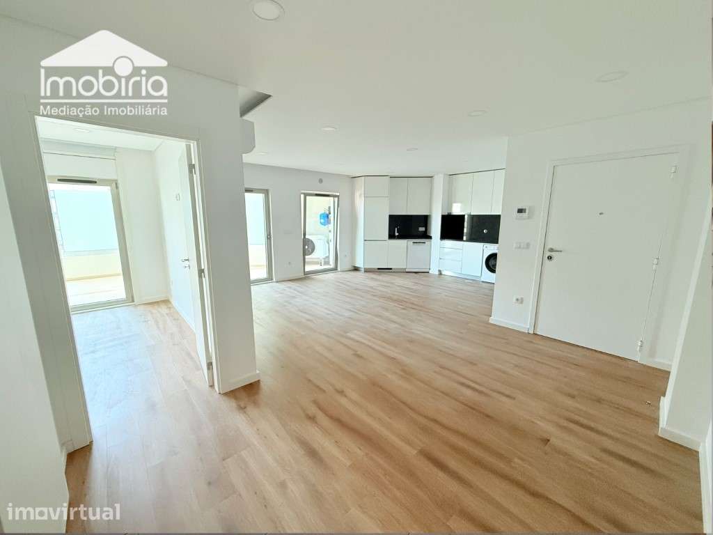 Apartamento T1 Arrendamento Aveiro > Glória e Vera Cruz - Grande imagem: 3/11