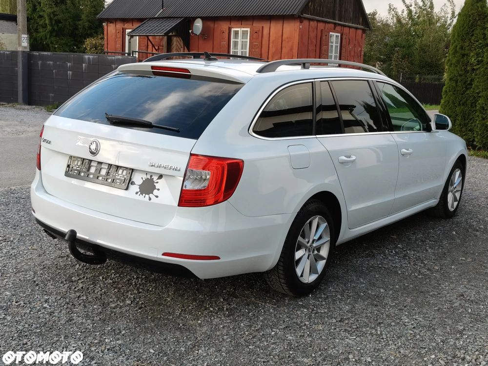 Skoda Superb 1.6 TDI Ambition - 4
