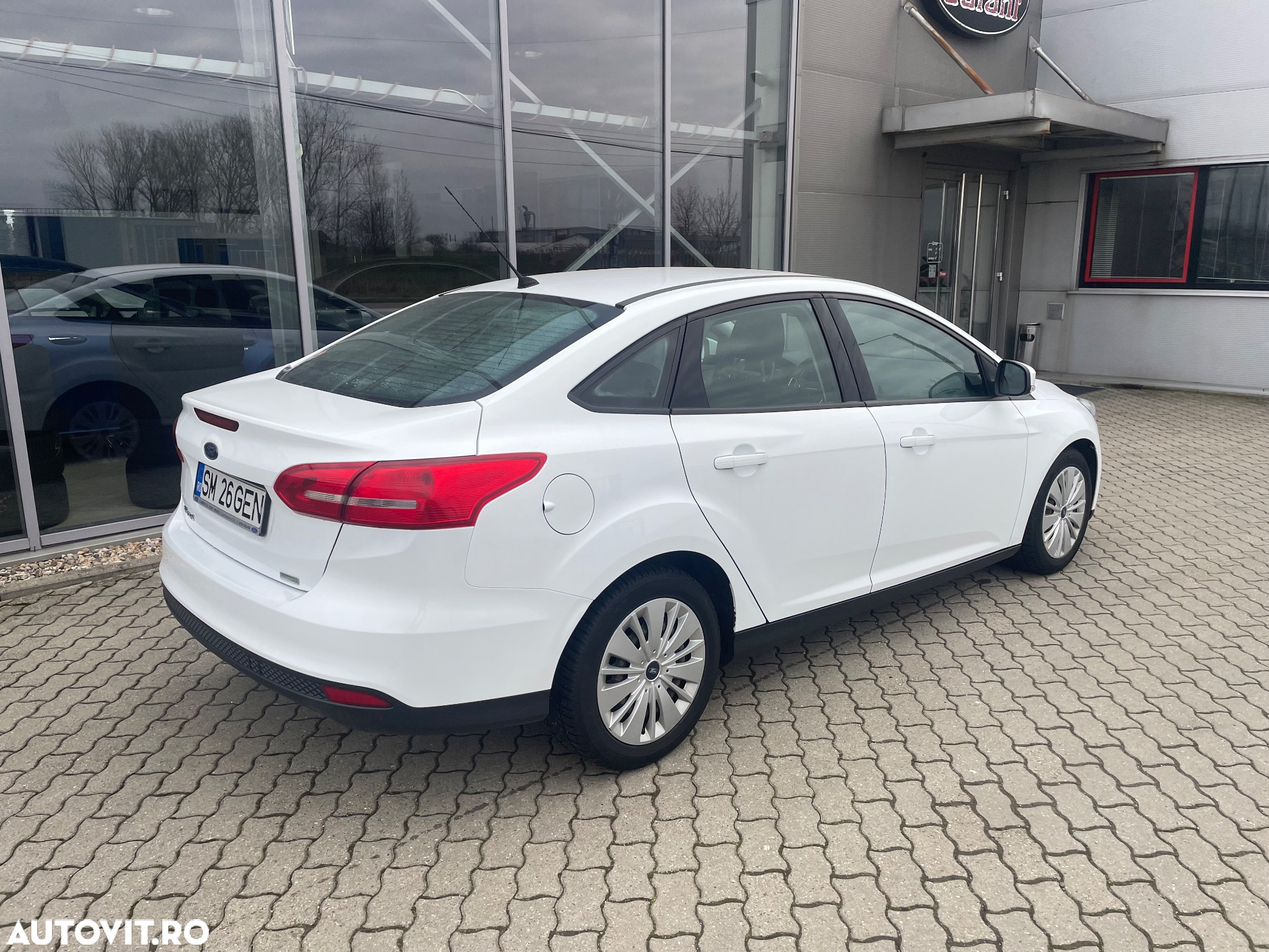 Ford Focus 1.0 EcoBoost Trend - 3