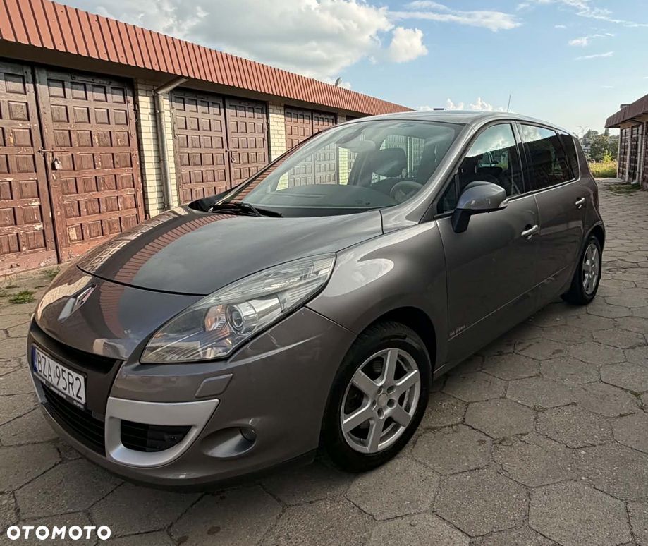 Renault Scenic - 1