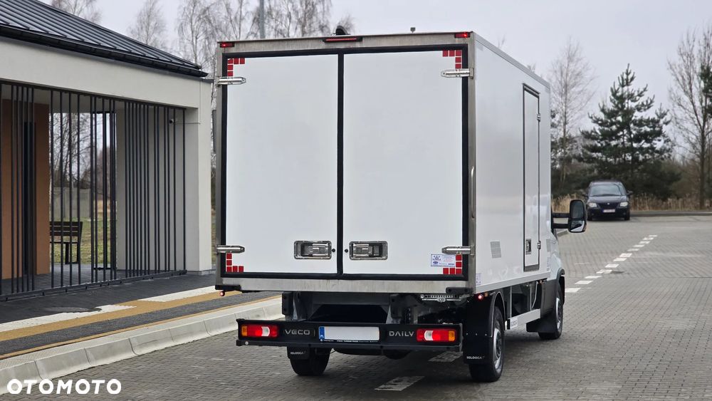 Iveco ❗️❗️DAILY 3.0 180Km 35S18 JAK NOWY ❗️❗️LIFT / CHŁODNIA MROŹNIA -32 +32 / ZASILANIE 230V / PIERWSZY WŁASCICIEL / NAVI / KAMERA COFANIA / FULL LED / TEMPOMAT AKTYWNY / GRUBA ŚCIANKA / ZABUDOWA IGLOOCAR / AGREGAT CARRIER / WERSJA WZMOCNIONA / FULL OPCJA / SERWIS ASO / SALON POLSKA /❗❗ JAK Z SALONU - NOWY -❗❗ - 19