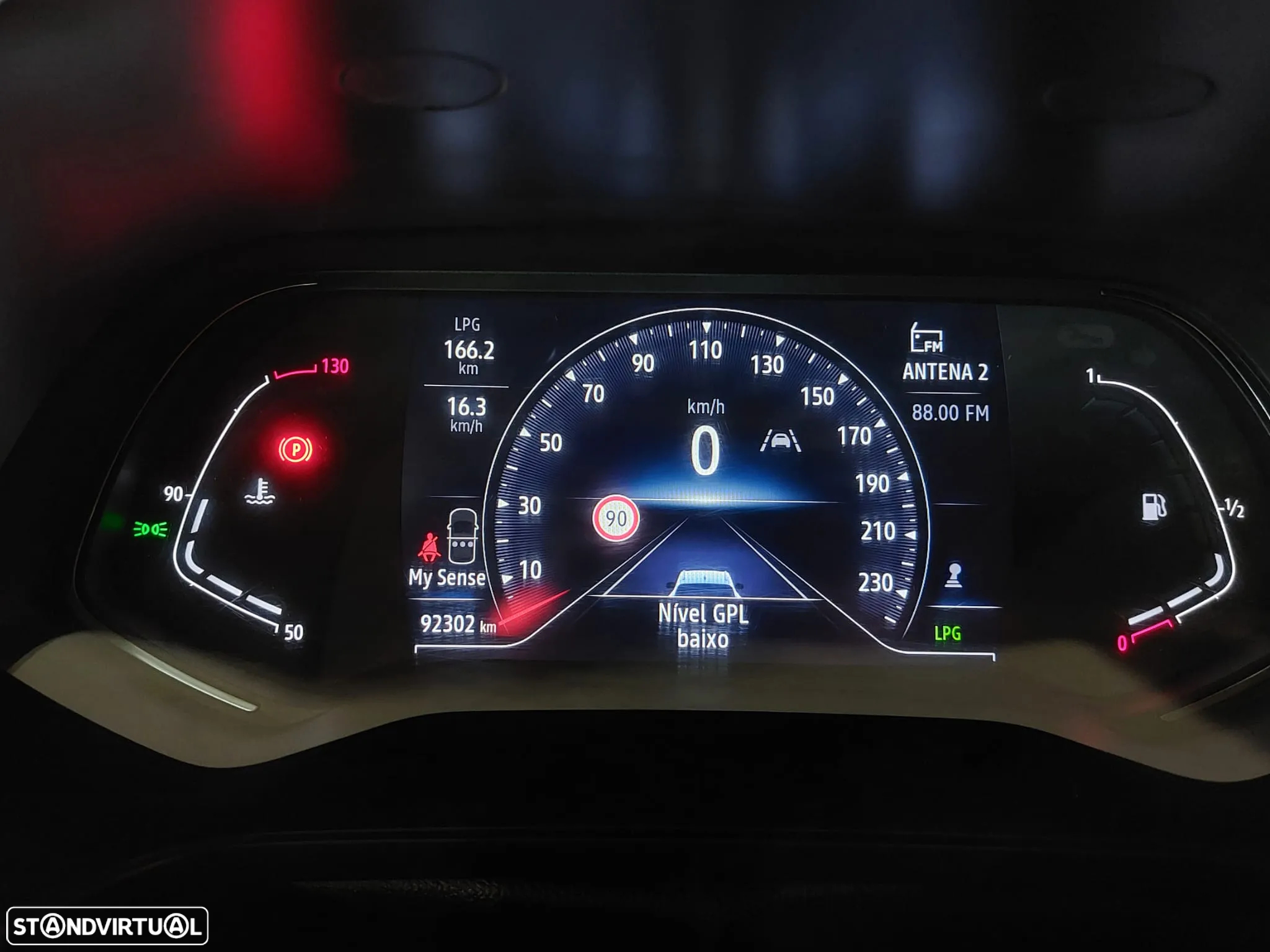 Renault Captur 1.0 TCe Exclusive Bi-Fuel - 21