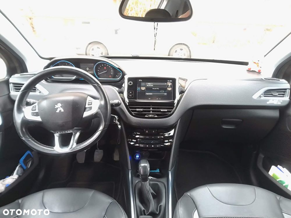 Peugeot 2008 82 VTI Allure - 14